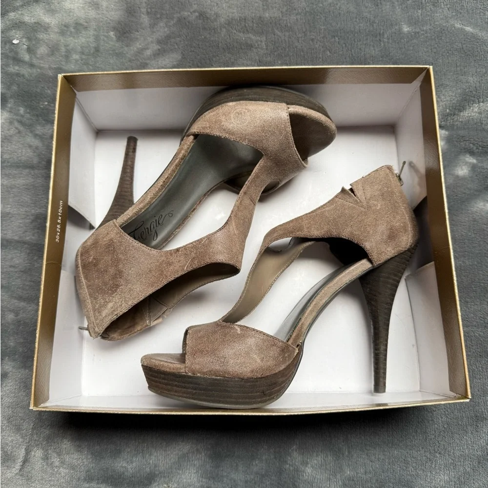 Vintage Fergie 90s Club Stiletto Platform Heels with Box Size 9.5